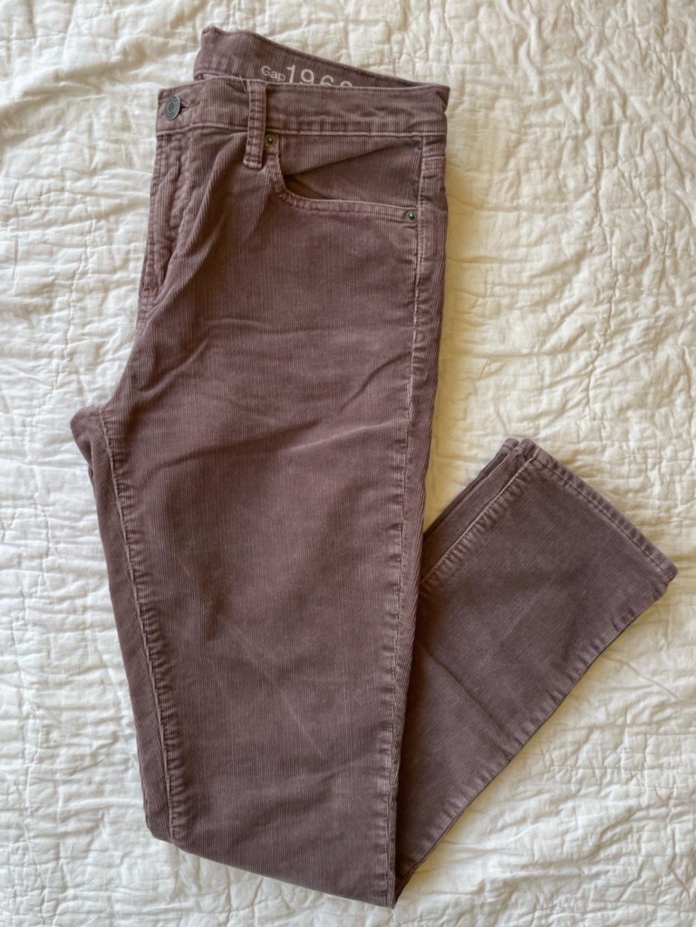 GAP Corduroy Straight-Leg Pants in Mauve, size 29